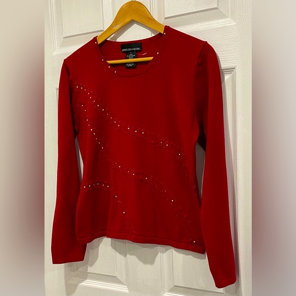✨2/$15✨Sz.L-Ribbon and Bling Sweater-Sport Collection - Picture 6 of 7